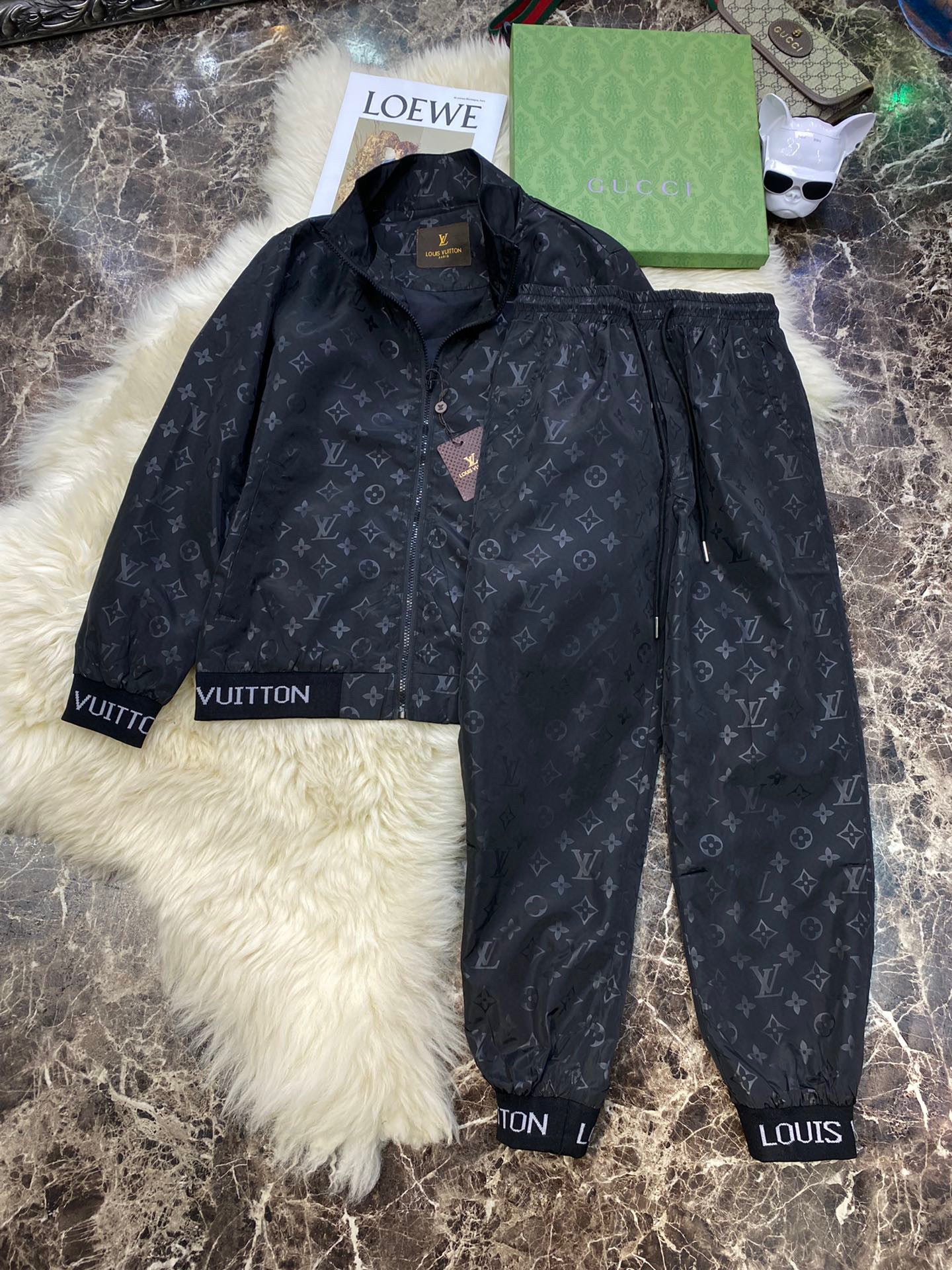 Best Replica Louis Vuitton Jacket + Pants Set - Colareps