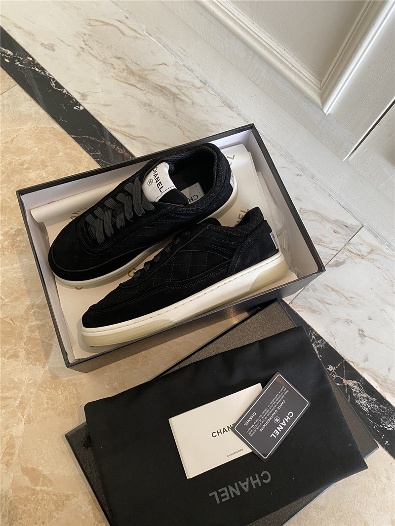 Best Replica chanel classic diamond suede sneakers - Colareps