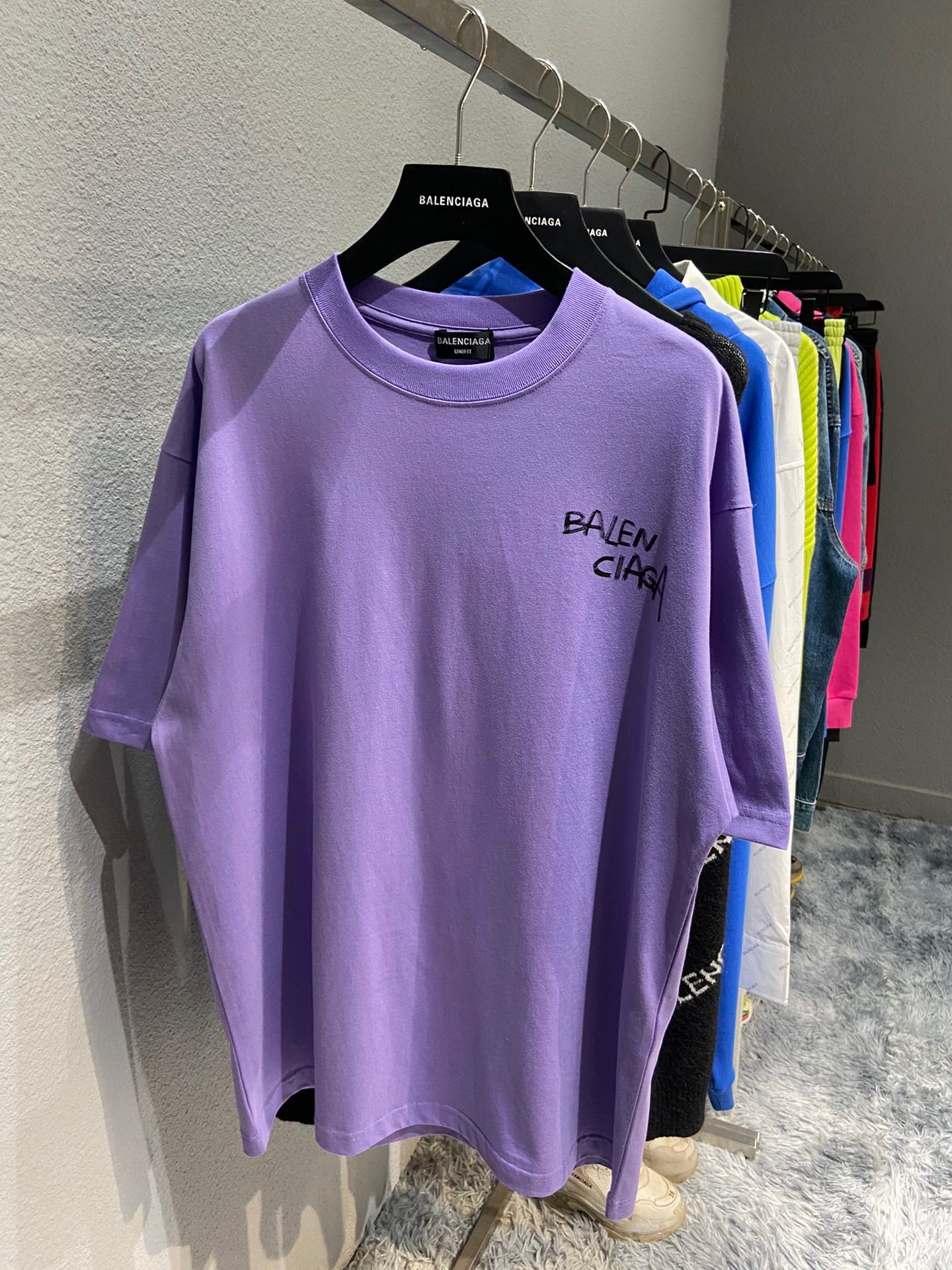 Best Replica Balenciaga T-shirt - Colareps