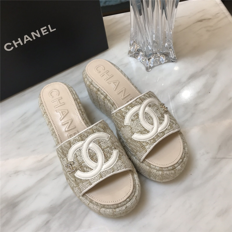 Best Replica Chanel new large double C lazy platform slippers - Colareps