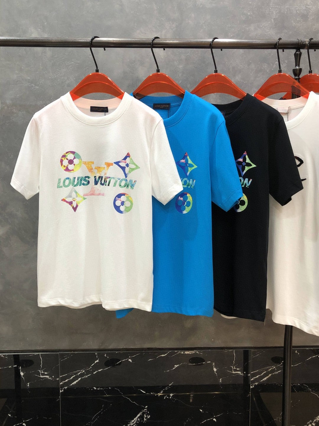 Best Replica Louis Vuitton T-shirt - Colareps