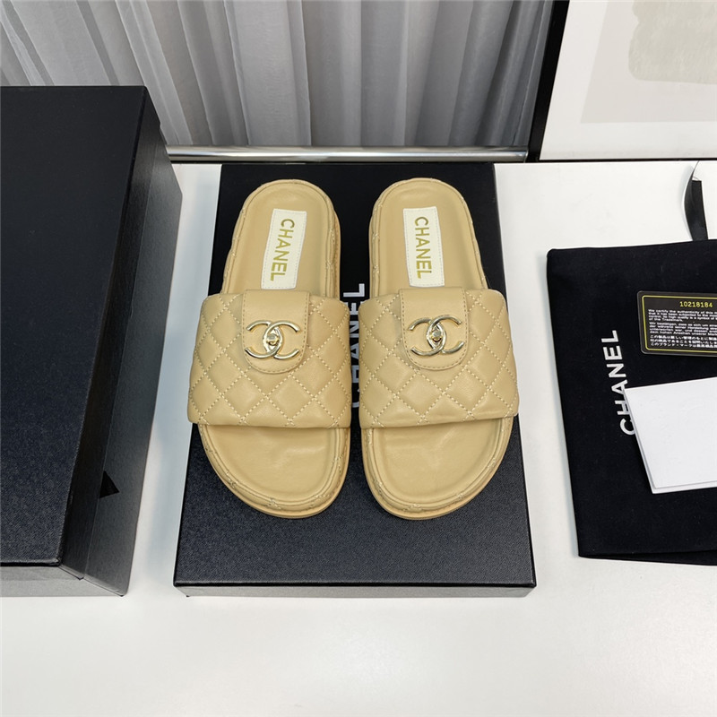 Best Replica chanel rhombus CC logo platform slippers - Colareps