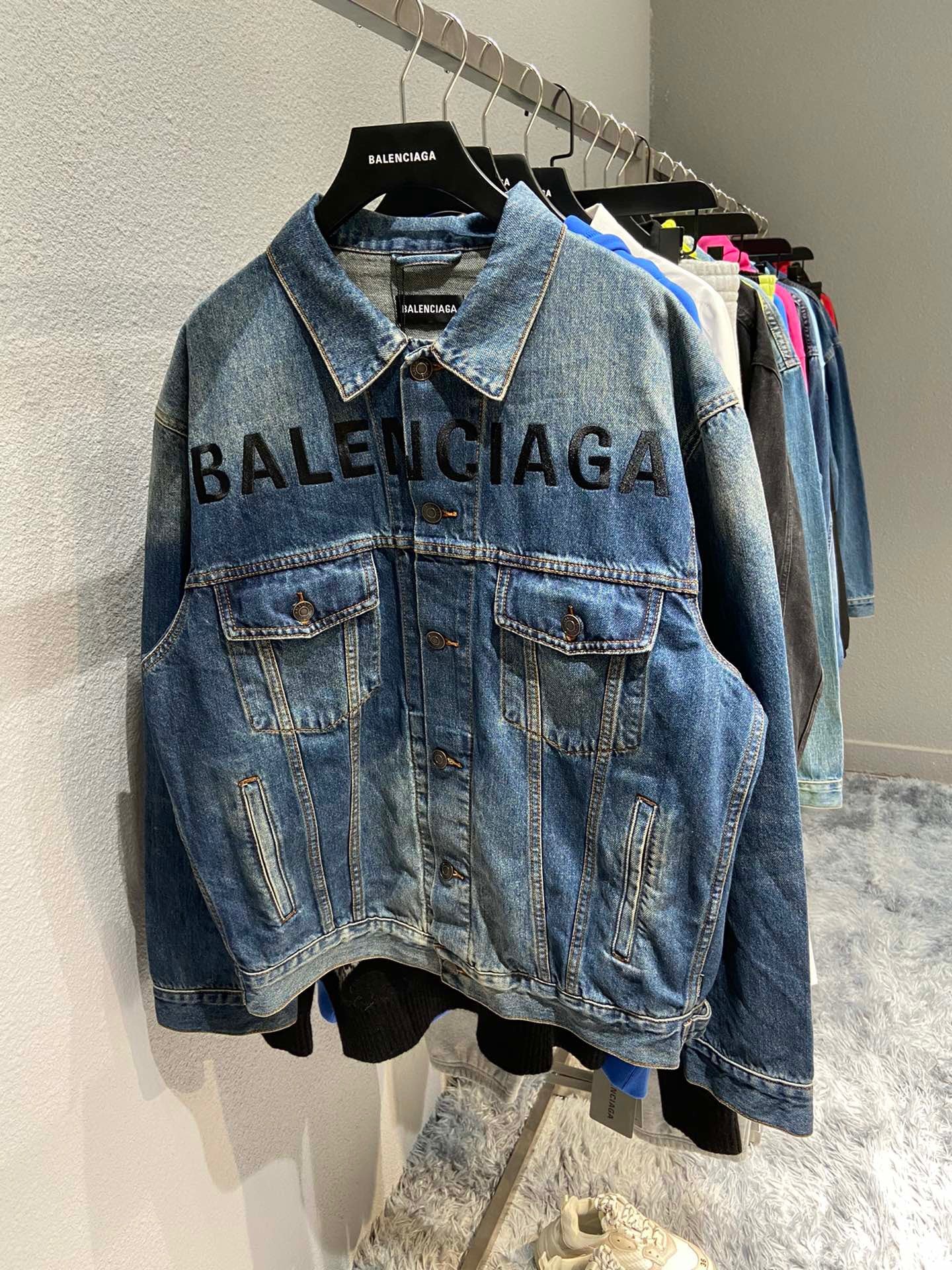 Best Replica Balenciaga Jacket - Colareps