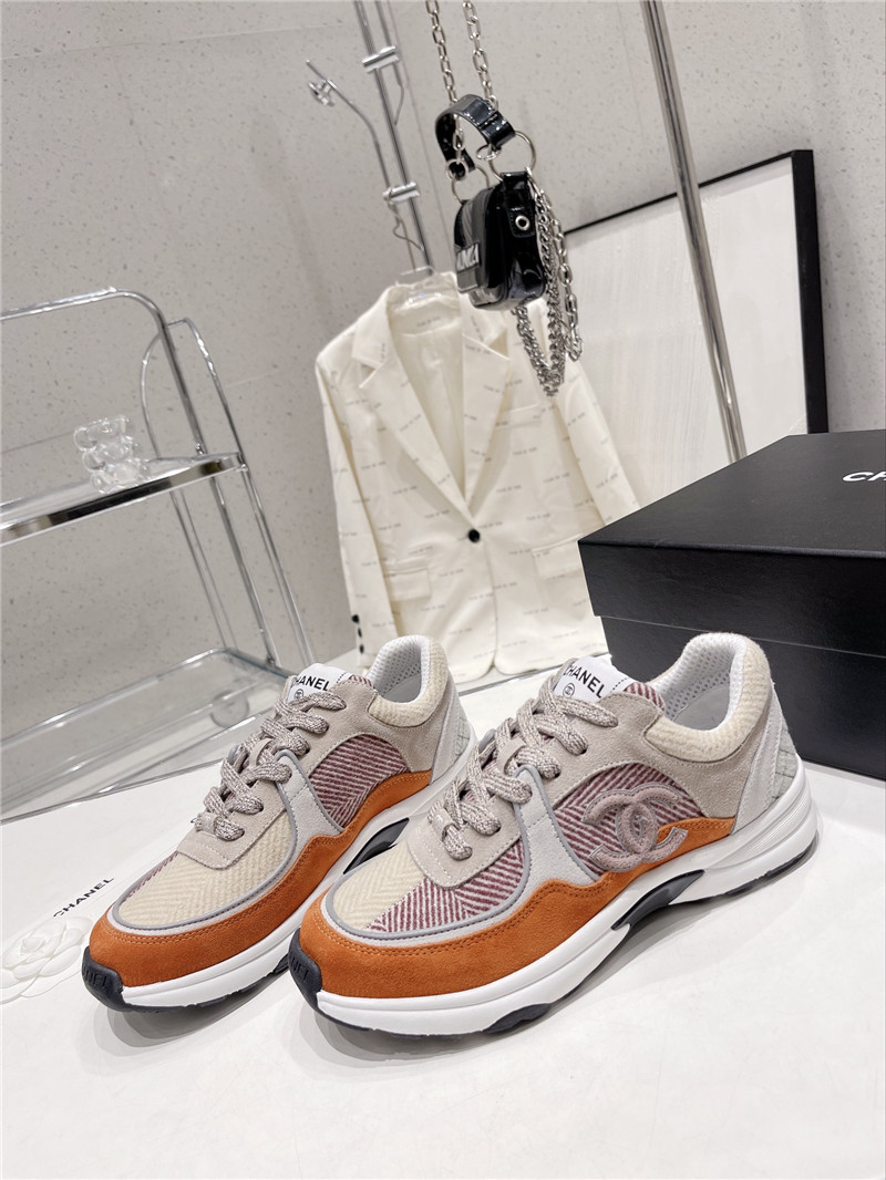 Best Replica chanel logo casual sneakers womens - Colareps
