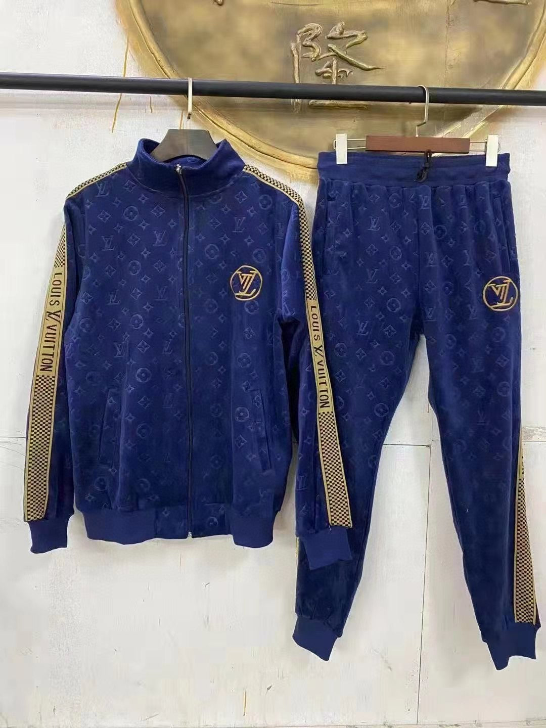 Best Replica Louis Vuitton Jacket + Pants Set - Colareps