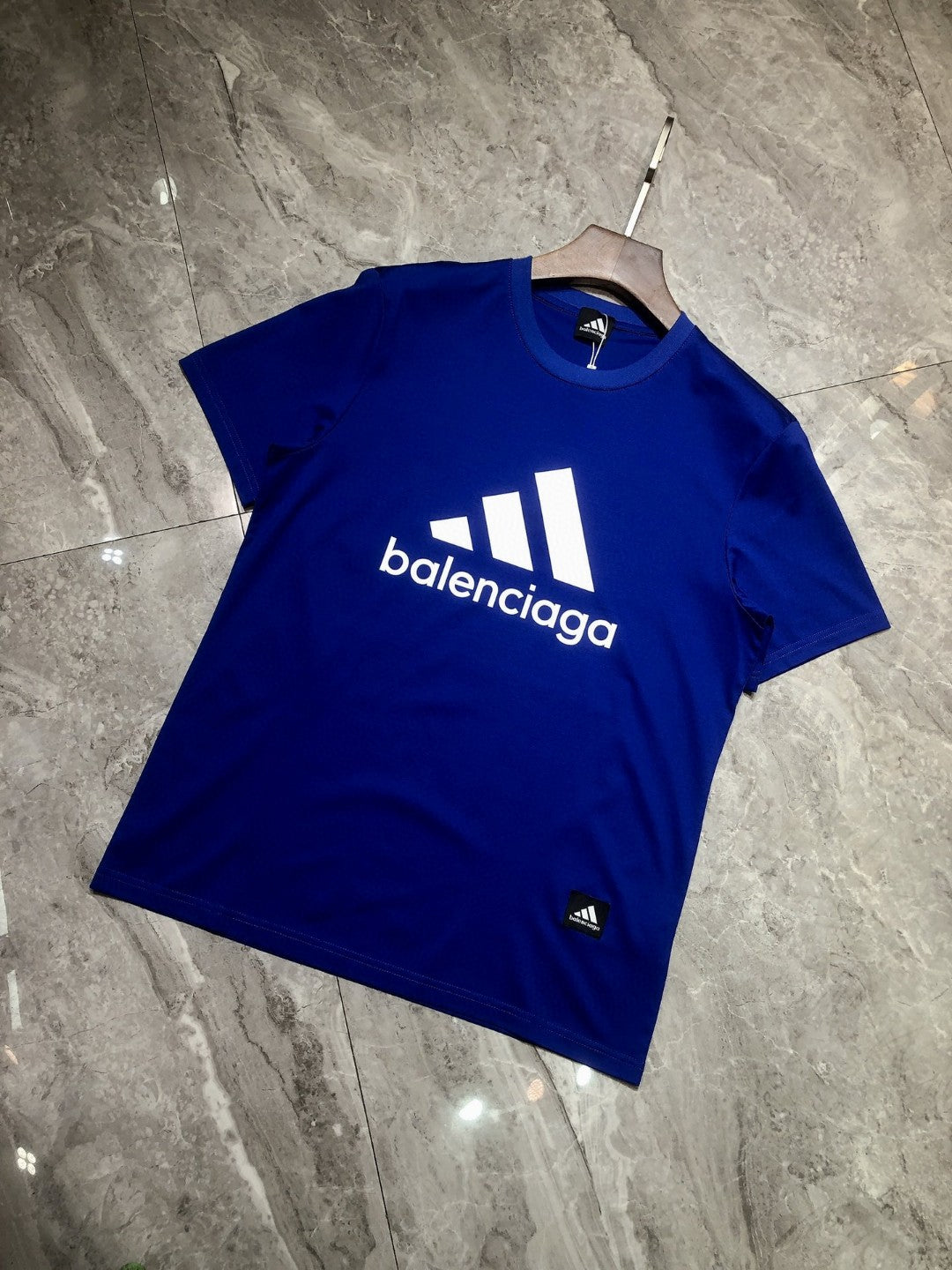 Best Replica Balenciaga T-shirt - Colareps