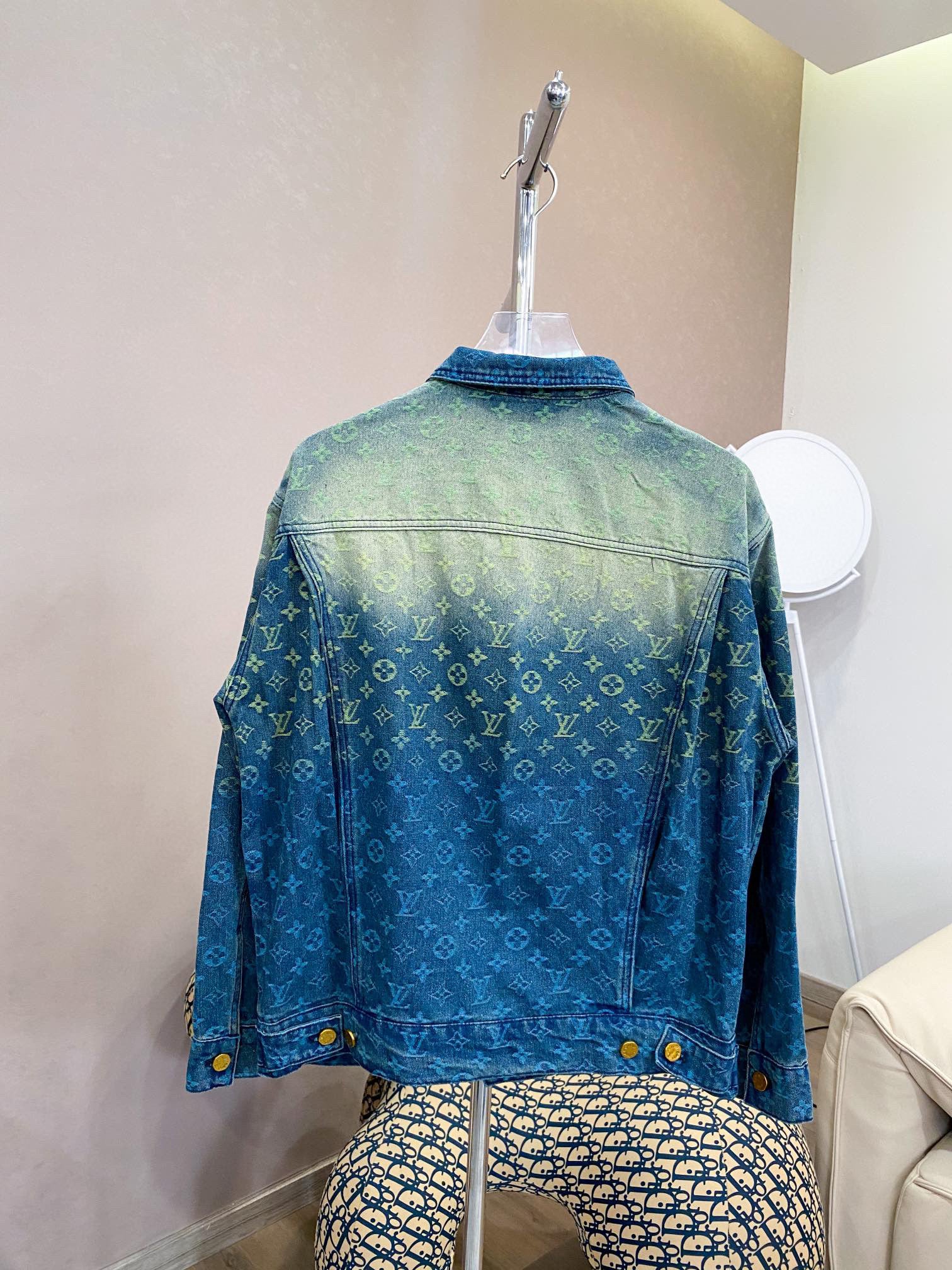 Best Replica Louis Vuitton Jacket - Colareps