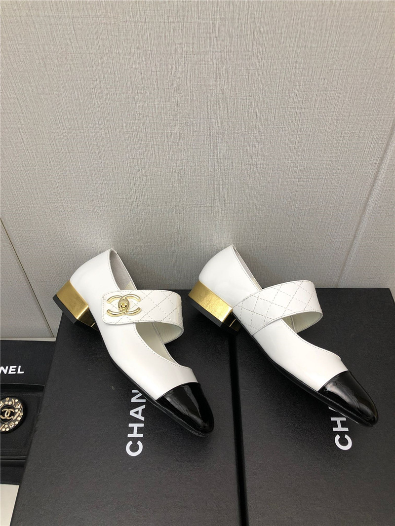 Best Replica Chanel classic color matching elements large logo shoes - Colareps