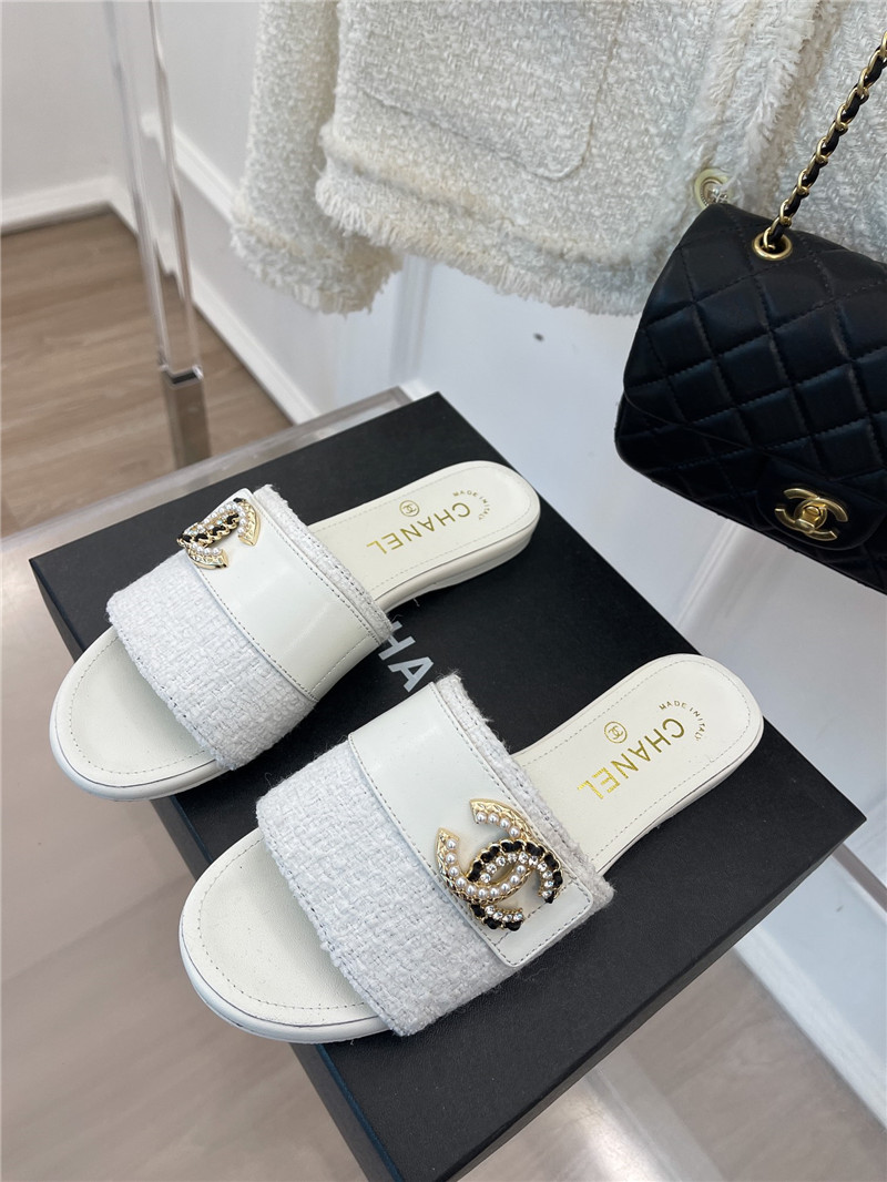 Best Replica chanel CC pearl rhinestone buckle slippers - Colareps