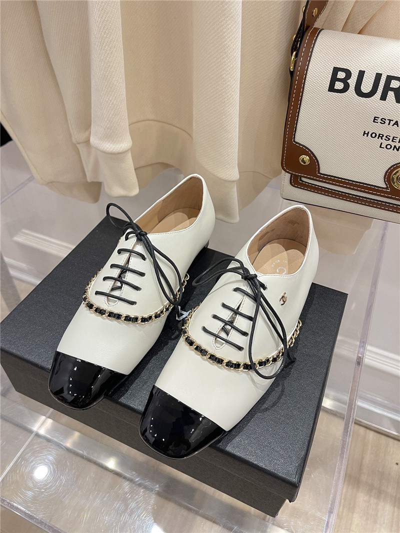 Best Replica chanel chain flat shoes - Colareps