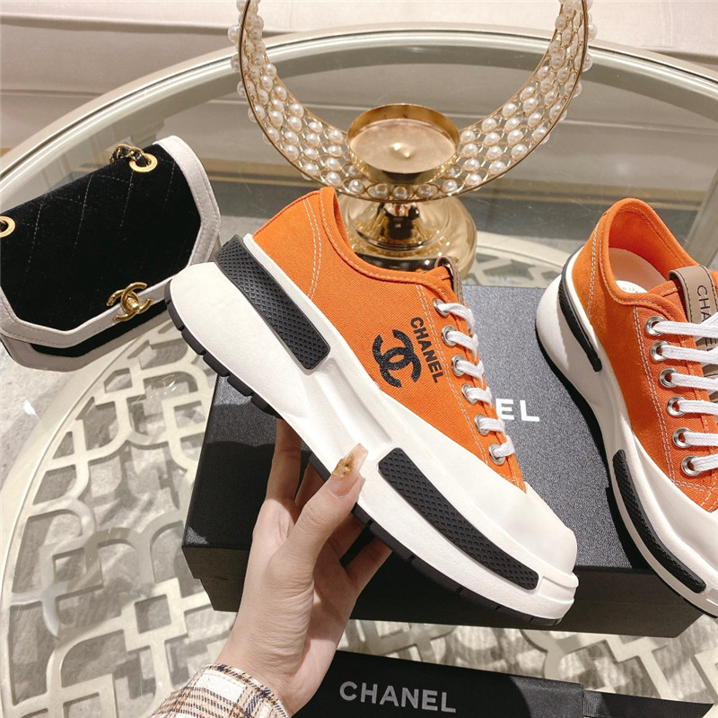 Best Replica Chanel early spring new canvas shoes - Colareps