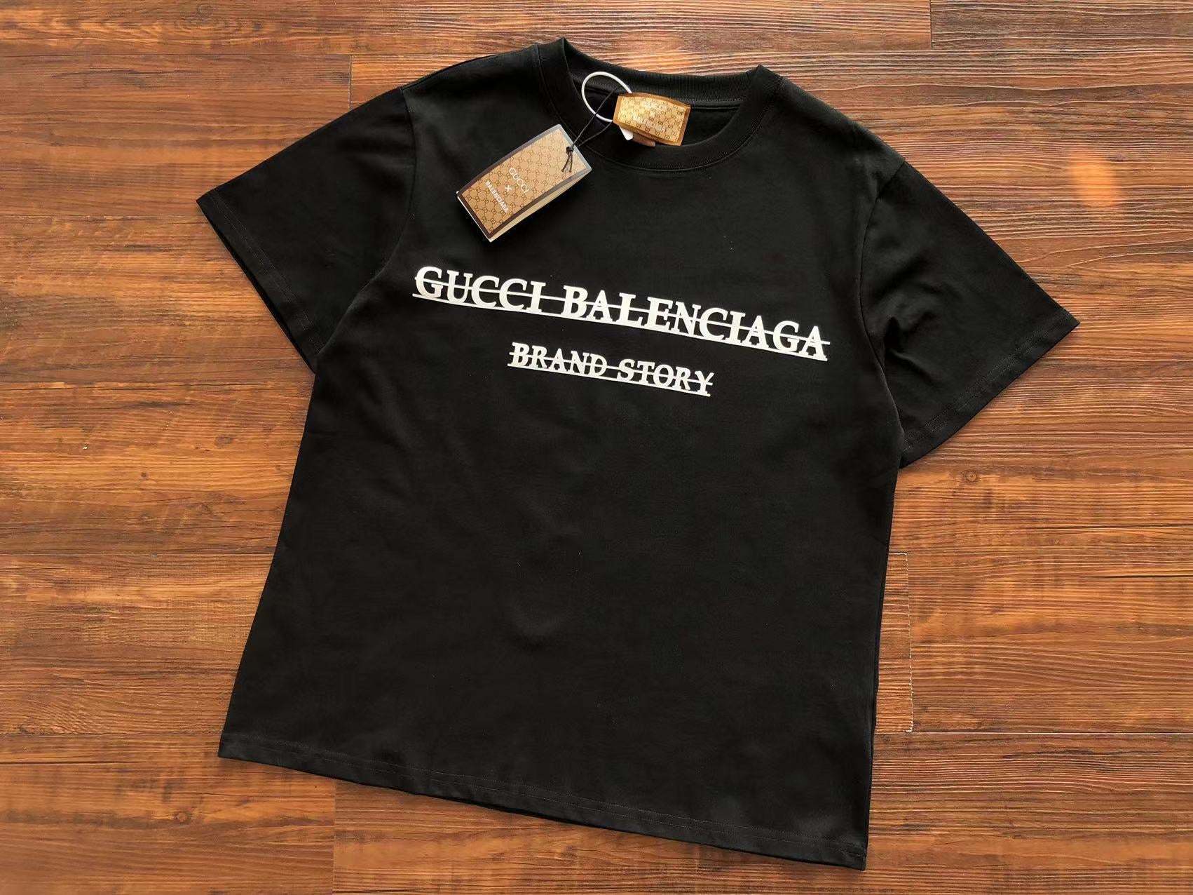 Best Replica Gucci x Balenciaga T-shirt - Colareps