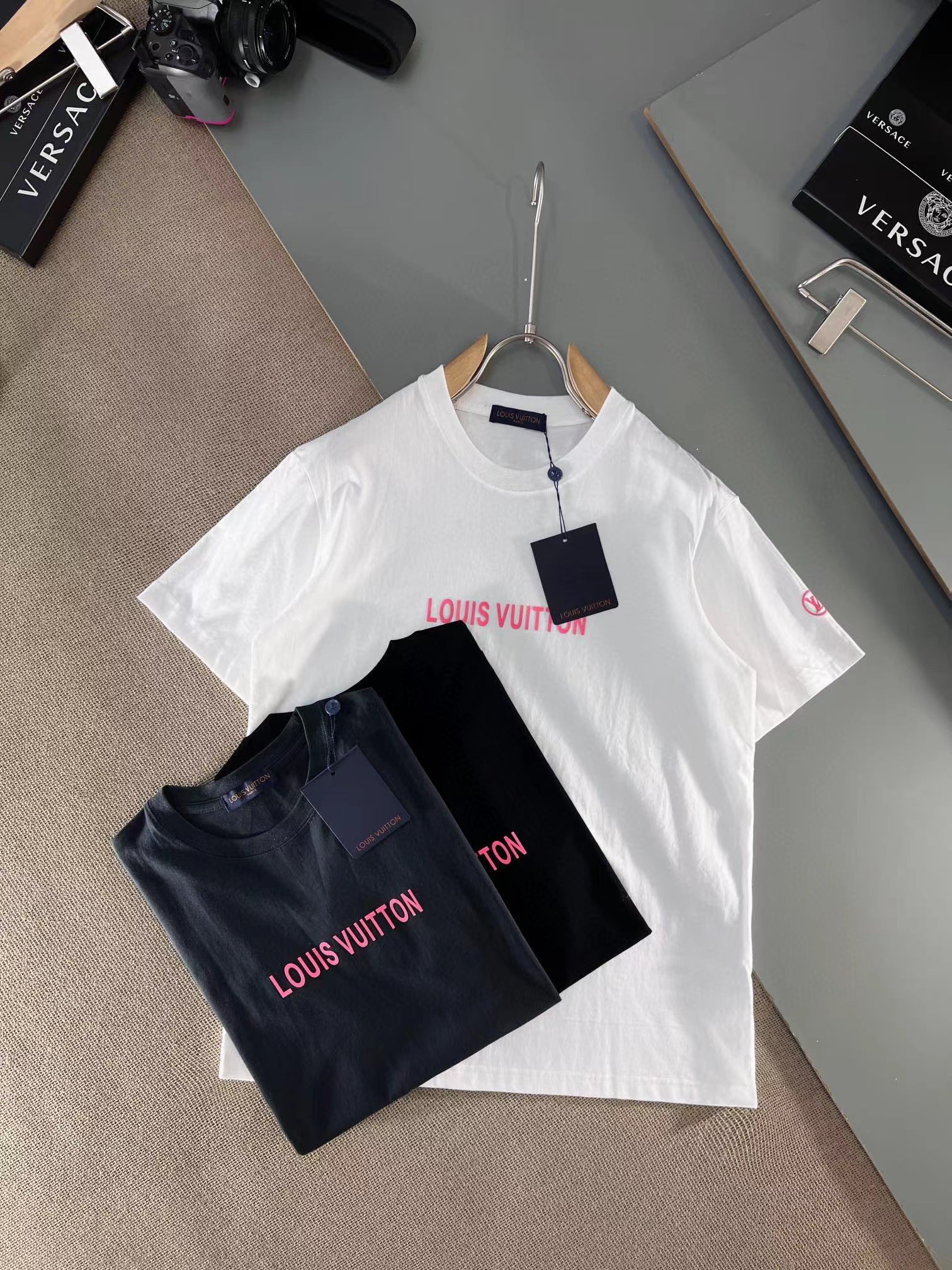 Best Replica Louis Vuitton T-shirt - Colareps