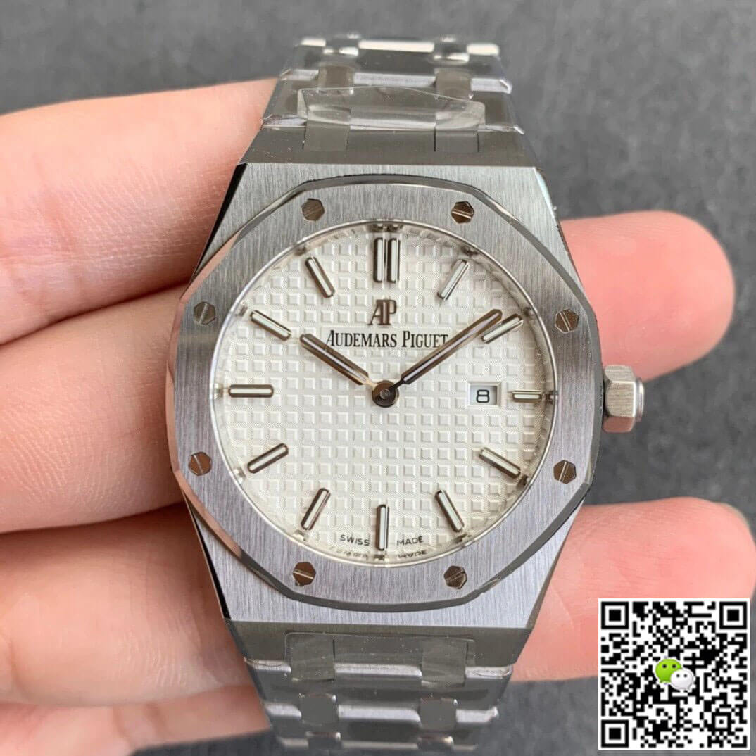 Best Replica Replica Audemars Piguet Royal Oak 67651ST 33MM 1:1 Best Edition JF Factory Silver Dial - Colareps