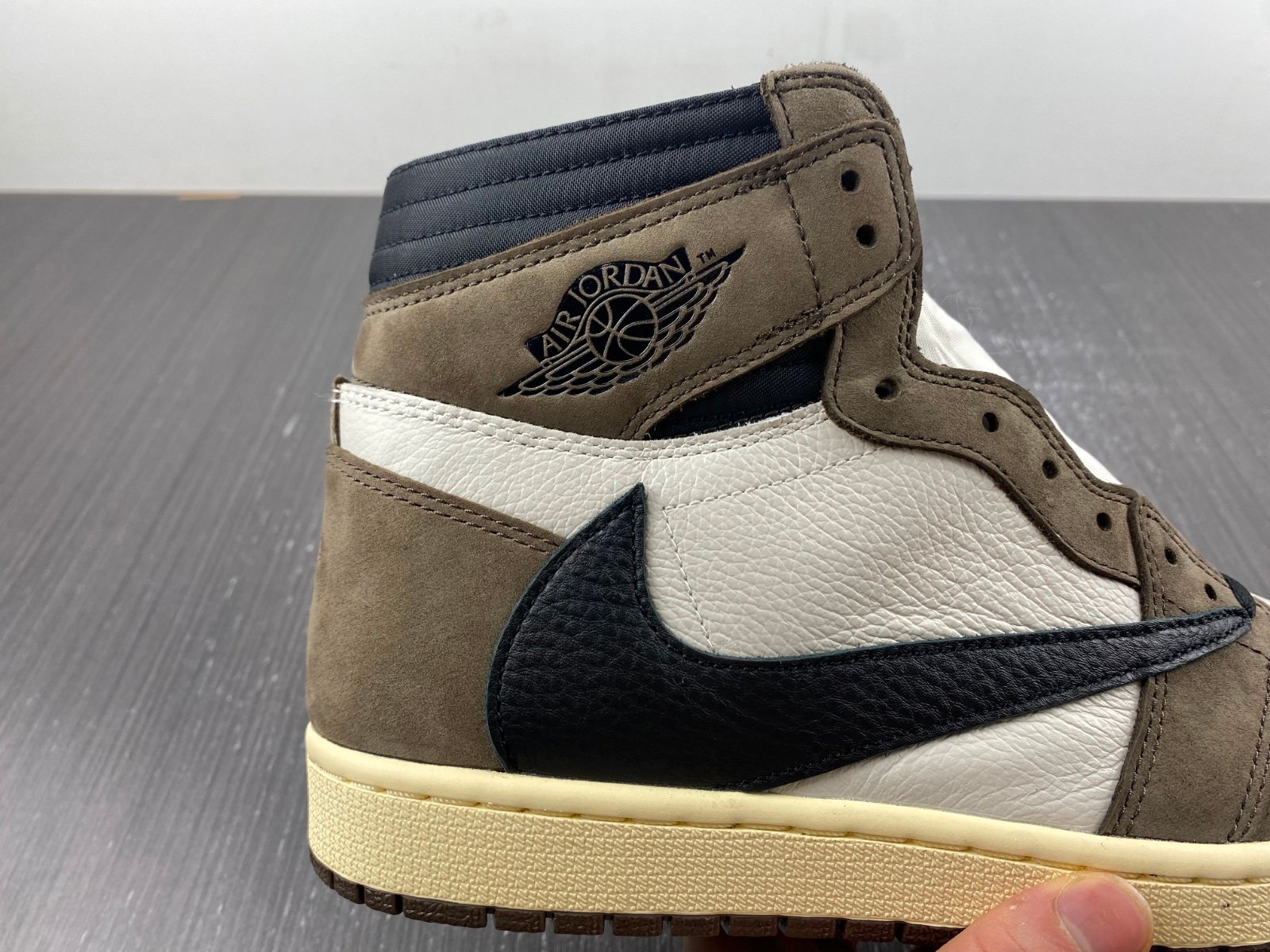 Best Replica Jordan 1 Retro High Travis Scott Mocha Extended size 14 - Colareps