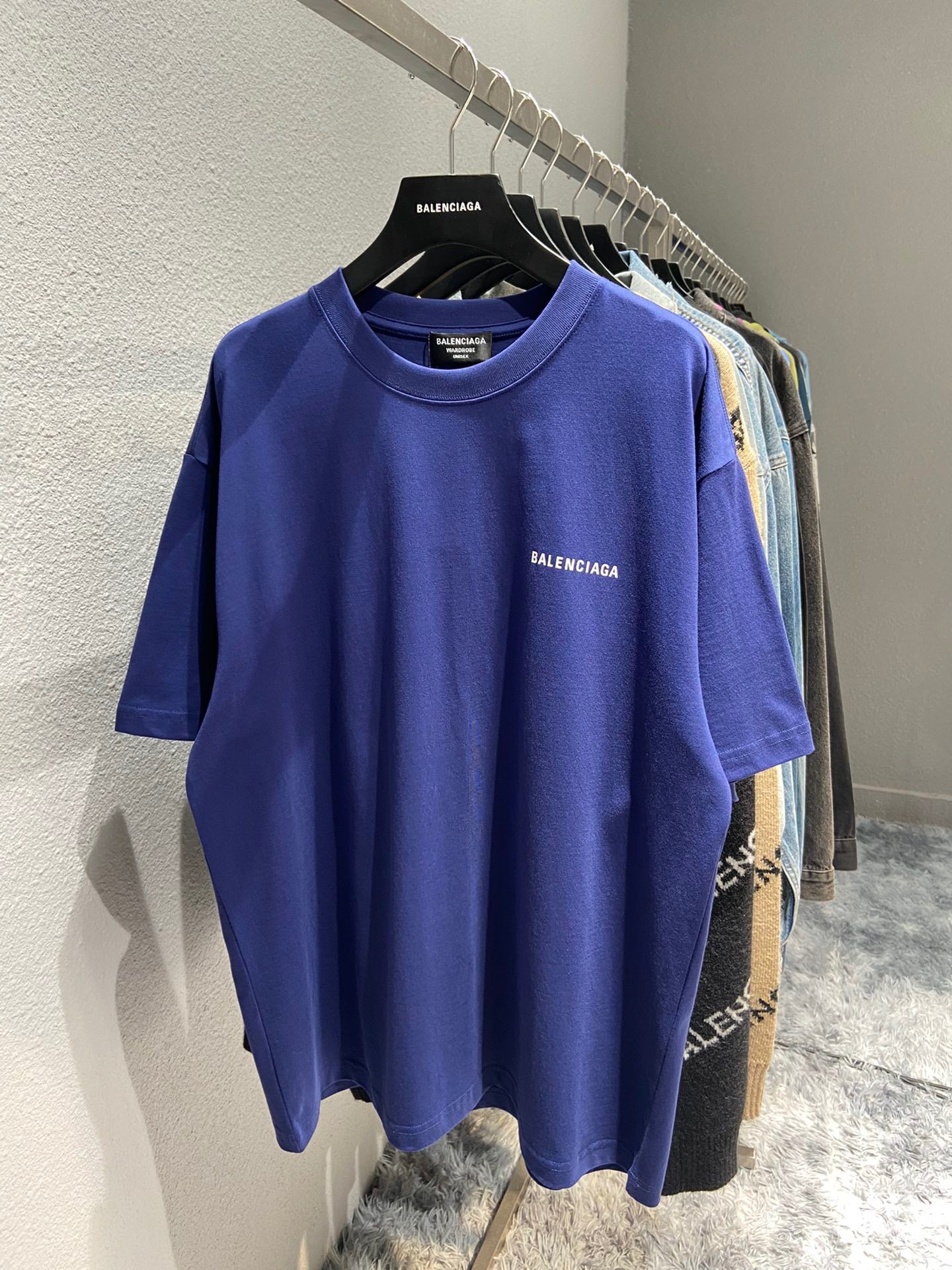 Best Replica Balenciaga T-shirt - Colareps