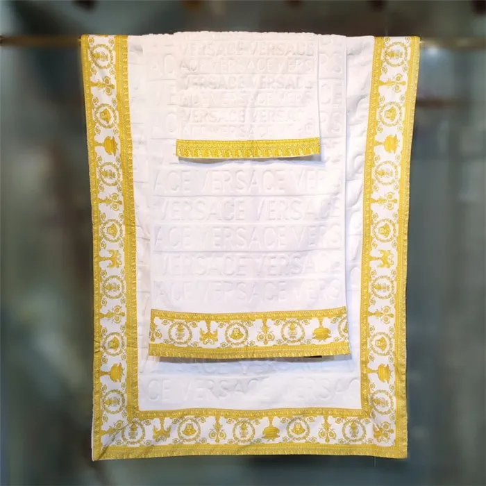 Best Replica Versace Bath towel - Colareps