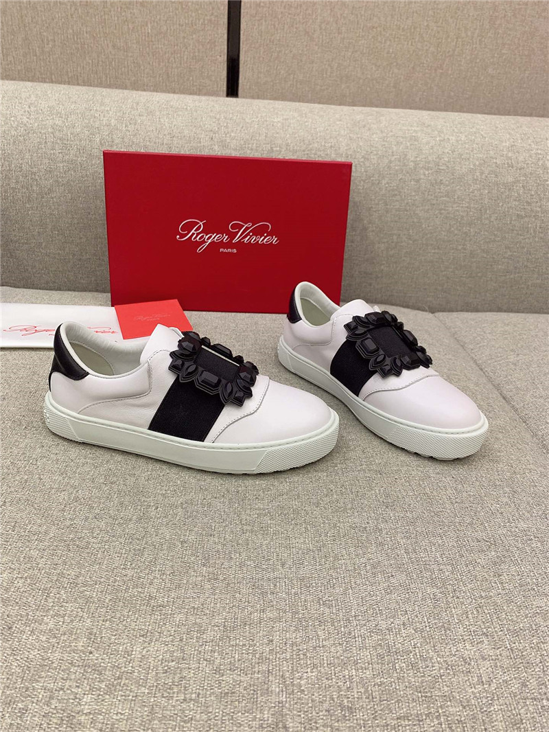 Best Replica Roger vivier new diamond buckle casual shoes - Colareps
