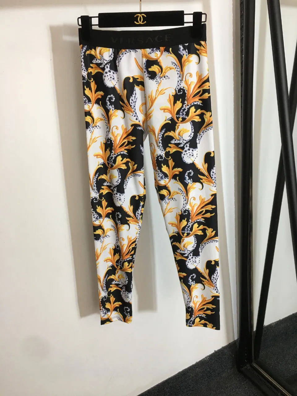 Best Replica Versace Yoga Clothes - Colareps