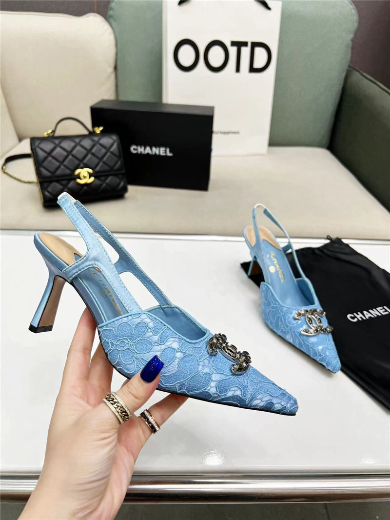 Best Replica Chanel Pearl Double C Pendant Diamond Shoes - Colareps