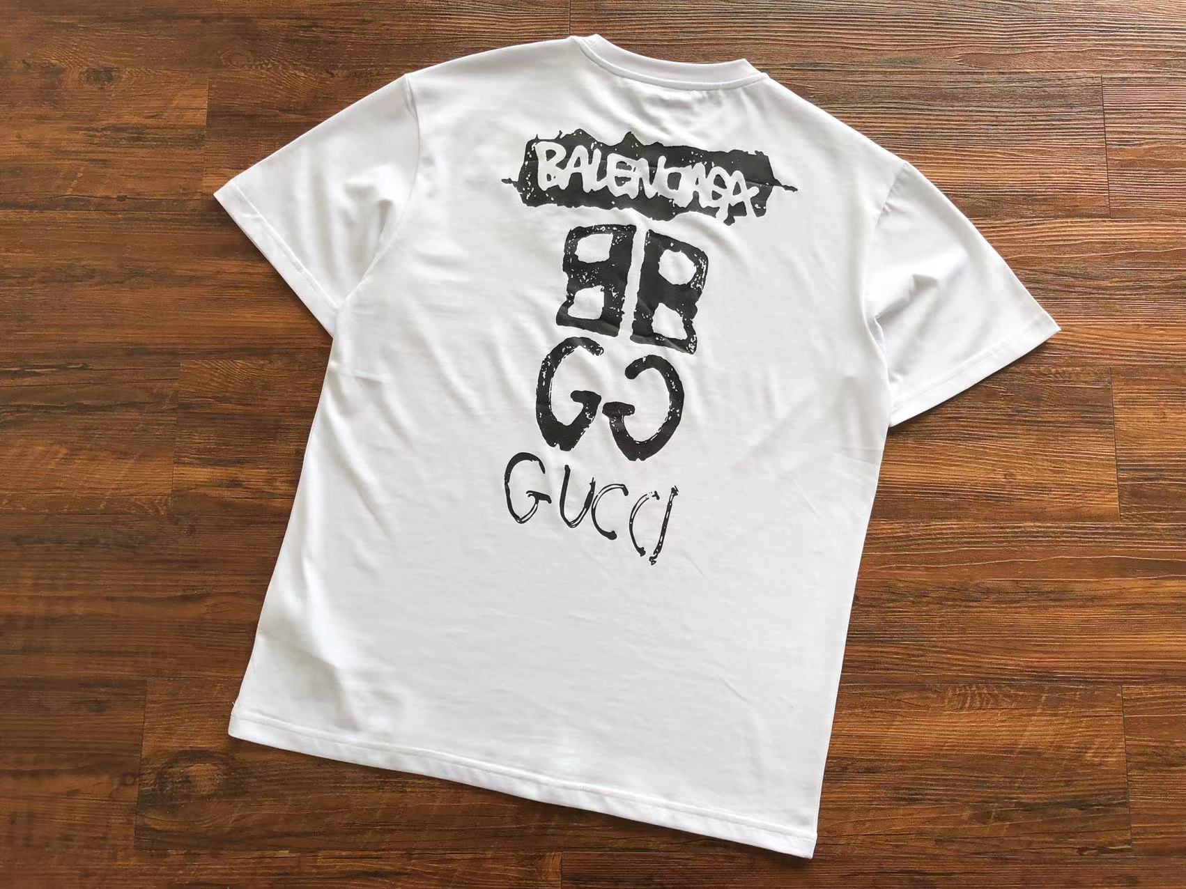 Best Replica Gucci x Balenciaga T-shirt - Colareps