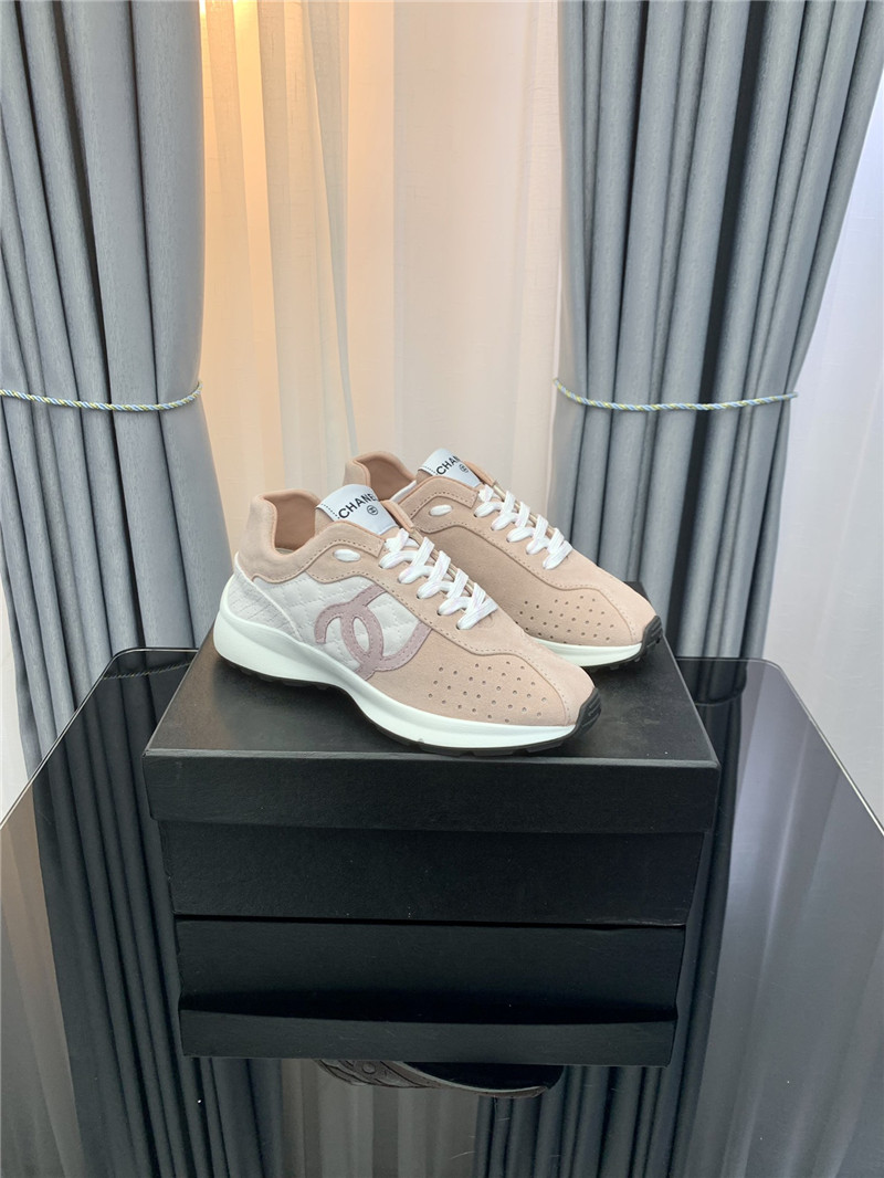 Best Replica chanel logo suede sneakers - Colareps