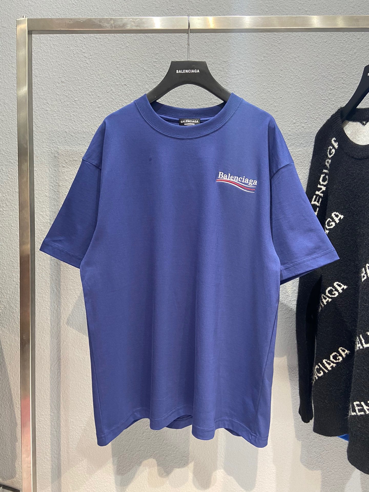 Best Replica Balenciaga T-shirt - Colareps