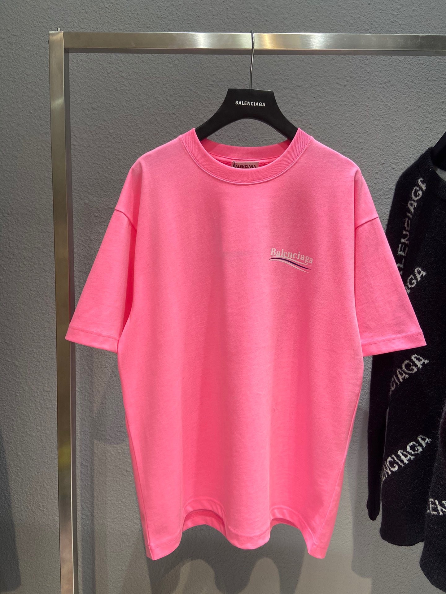 Best Replica Balenciaga T-shirt - Colareps
