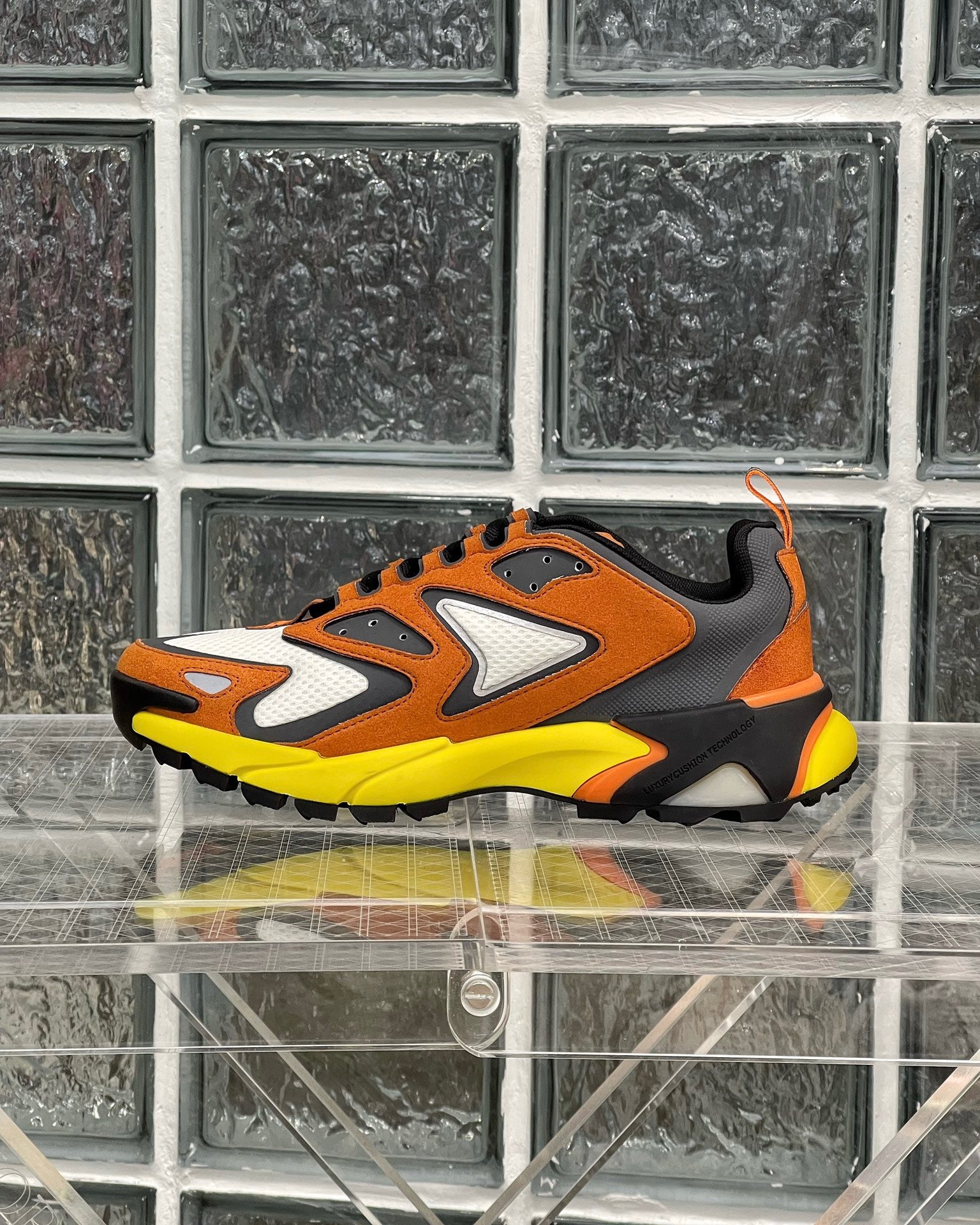 Best Replica Louis Vuitton Runner Tatic Sneaker - Colareps