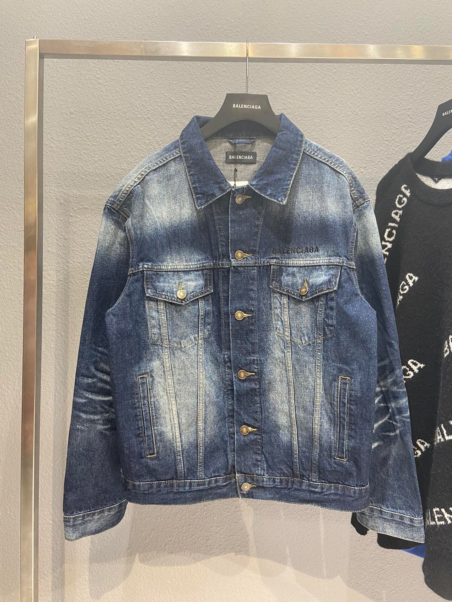 Best Replica Balenciaga Jacket - Colareps
