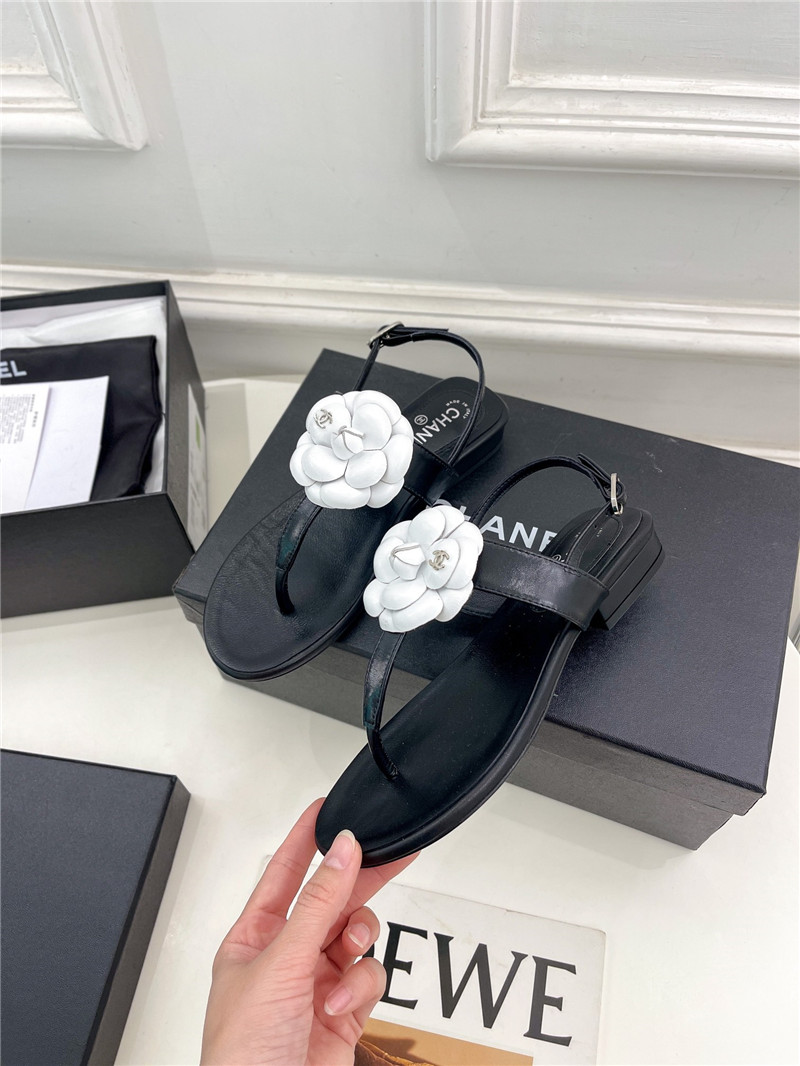 Best Replica Chanel counter catwalk style camellia sandals - Colareps