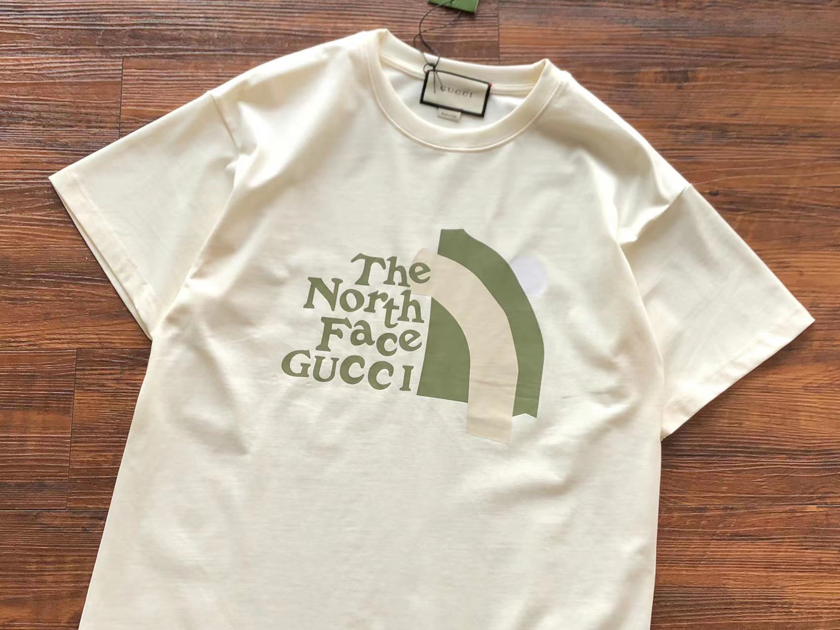 Best Replica Gucci x The North Face T-shirt - Colareps