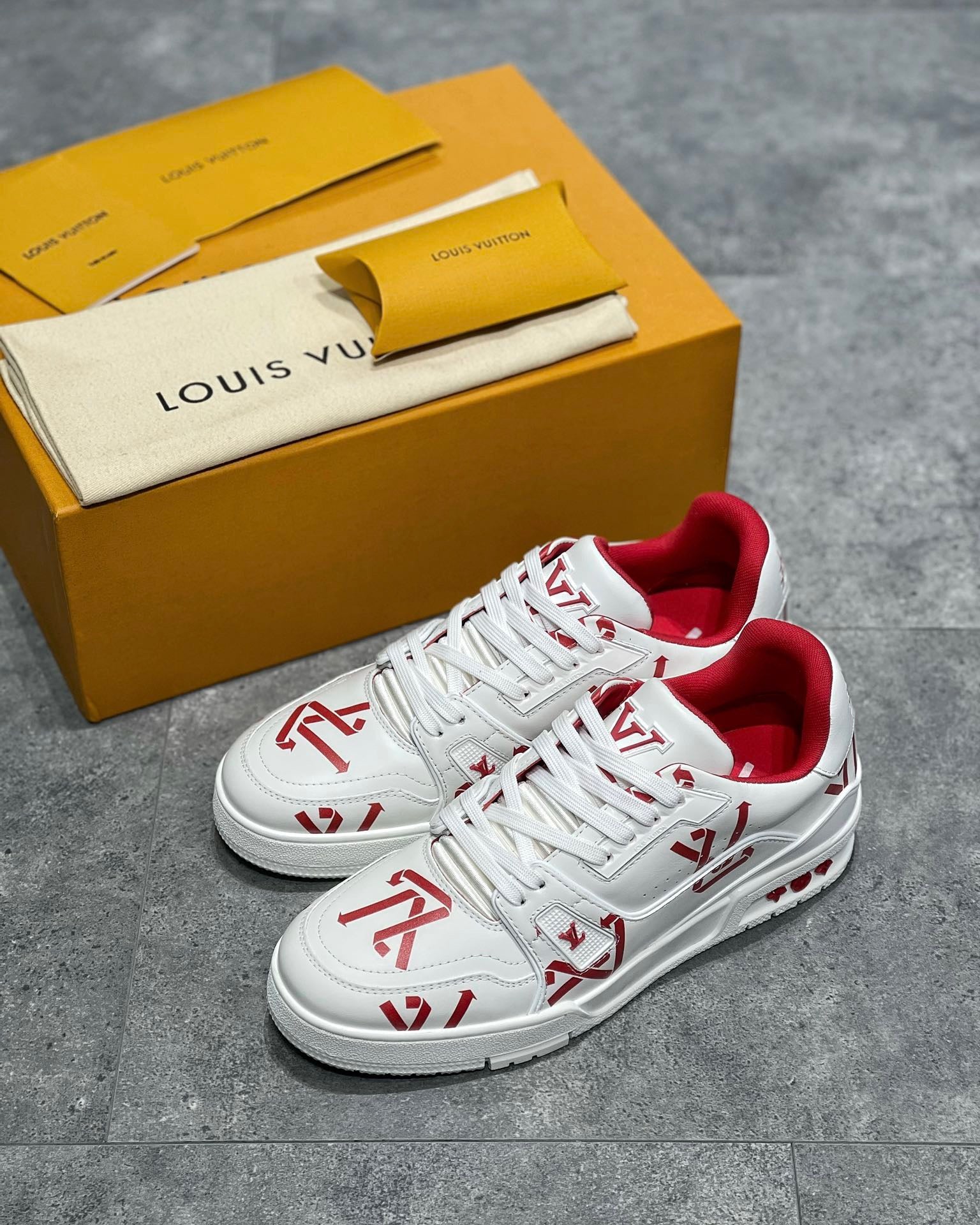 Best Replica Louis Vuitton Sneaker - Colareps
