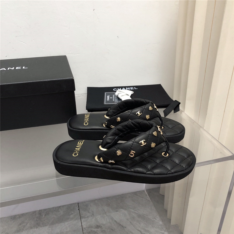Best Replica Chanel explosion Iogo slippers - Colareps