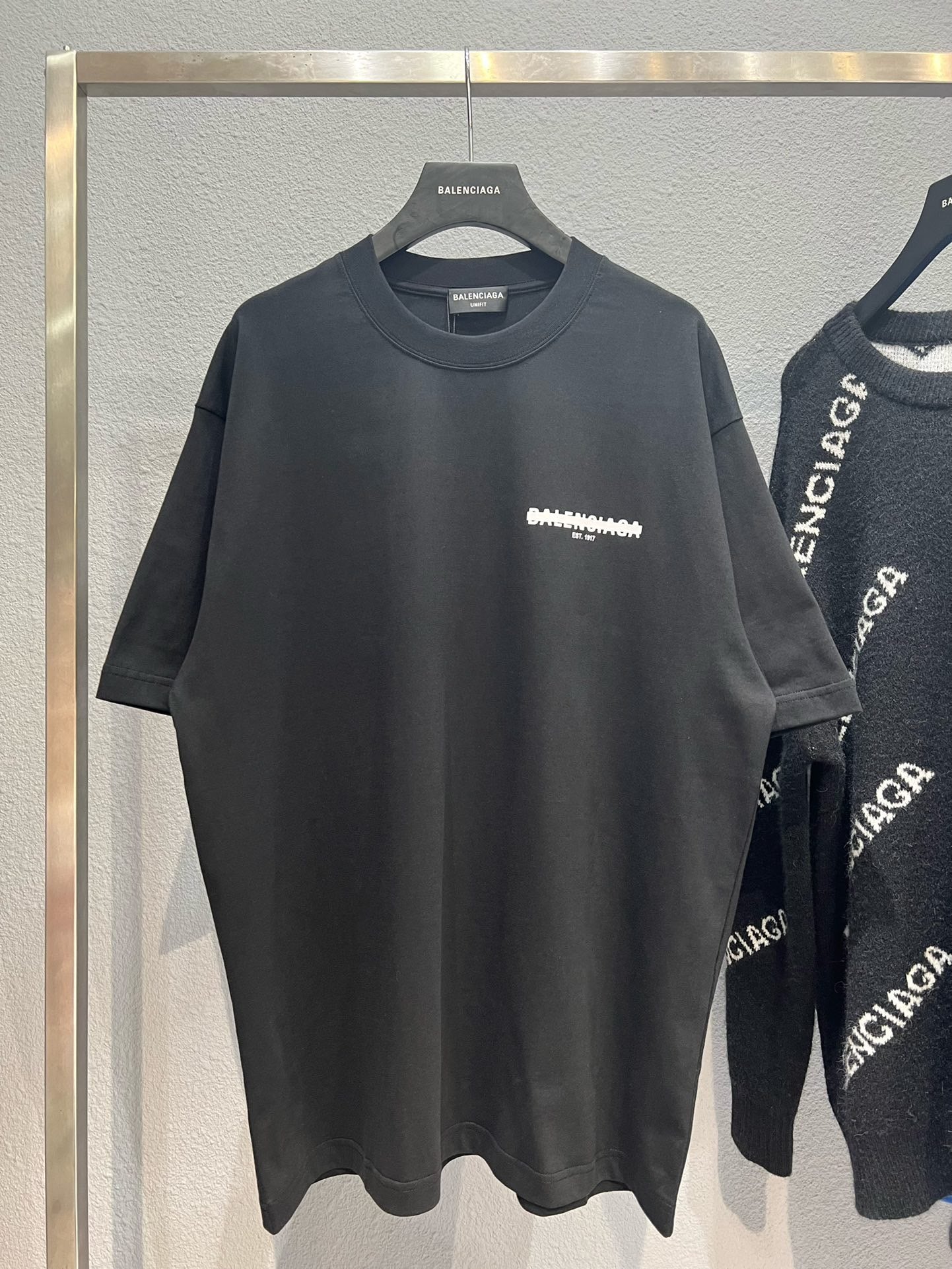 Best Replica Balenciaga T-shirt - Colareps