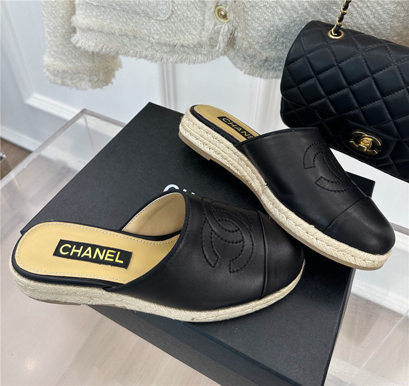 Best Replica Chanel logo platform fisherman slippers - Colareps