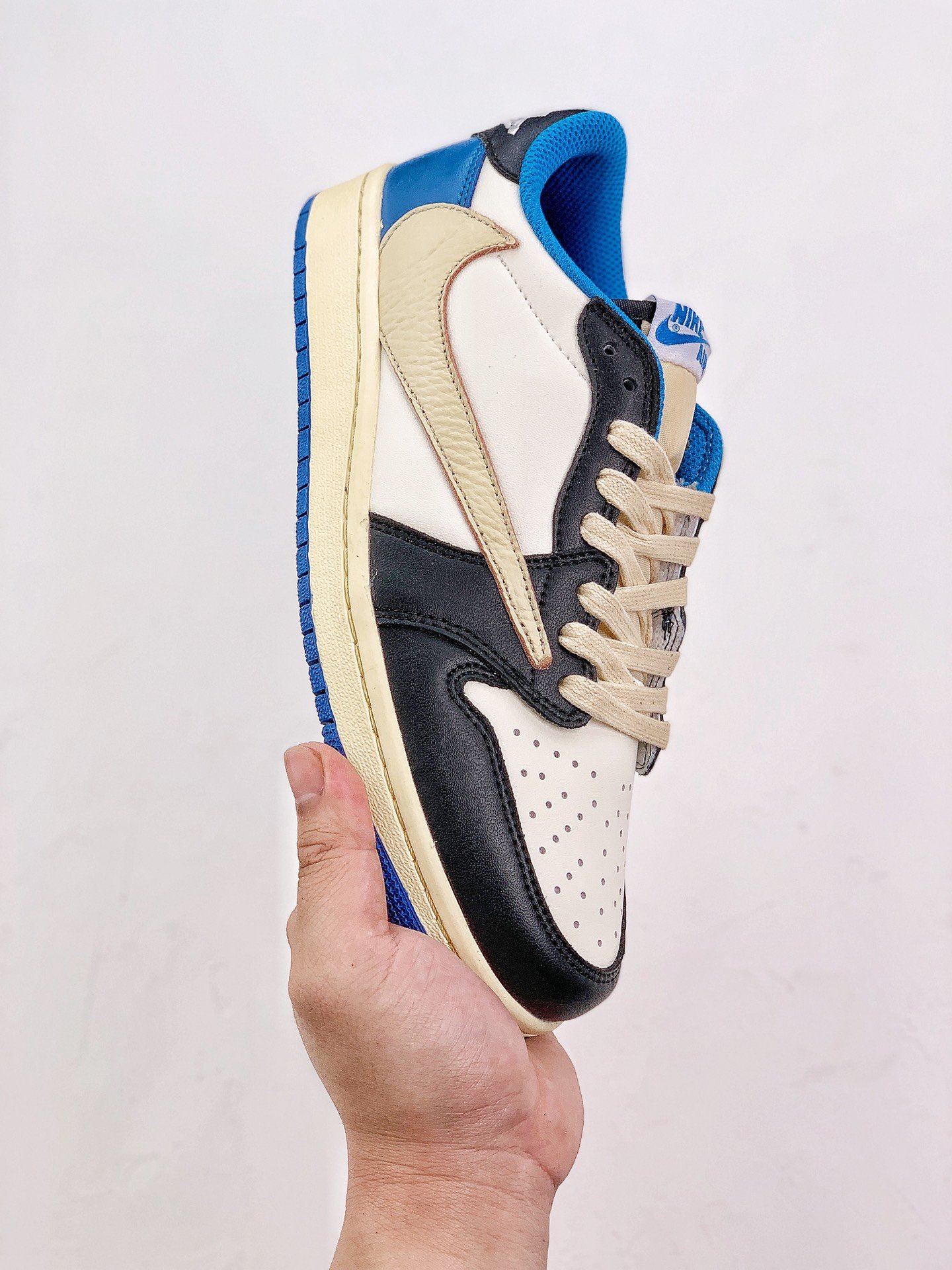 Best Replica Jordan 1 Low fragment design x Travis Scott extended size - Colareps