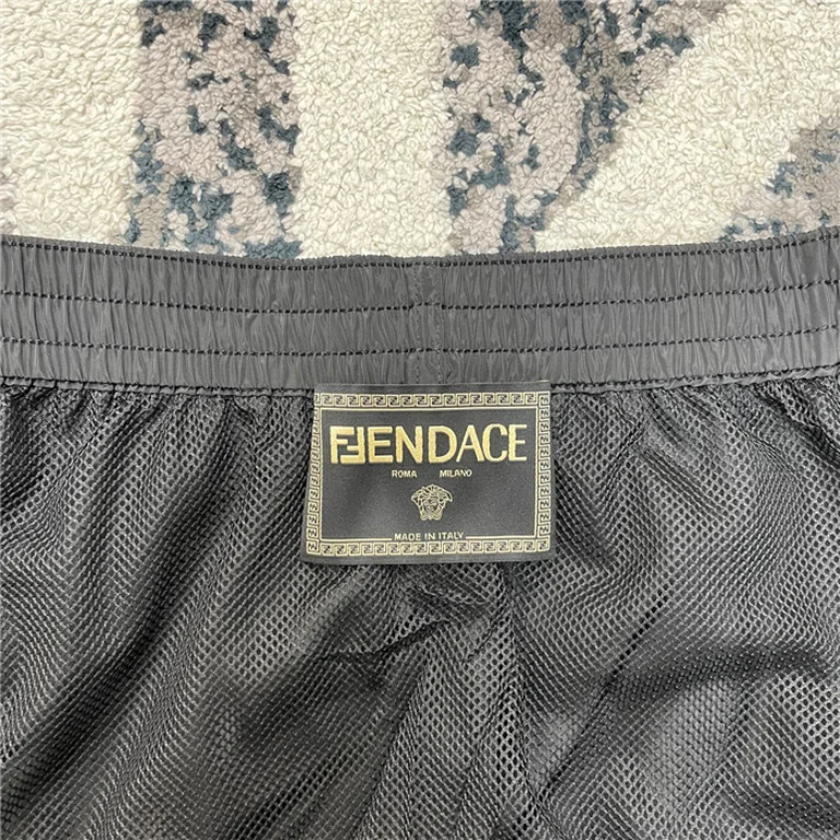 Best Replica 2022ss Versace Shorts - Colareps