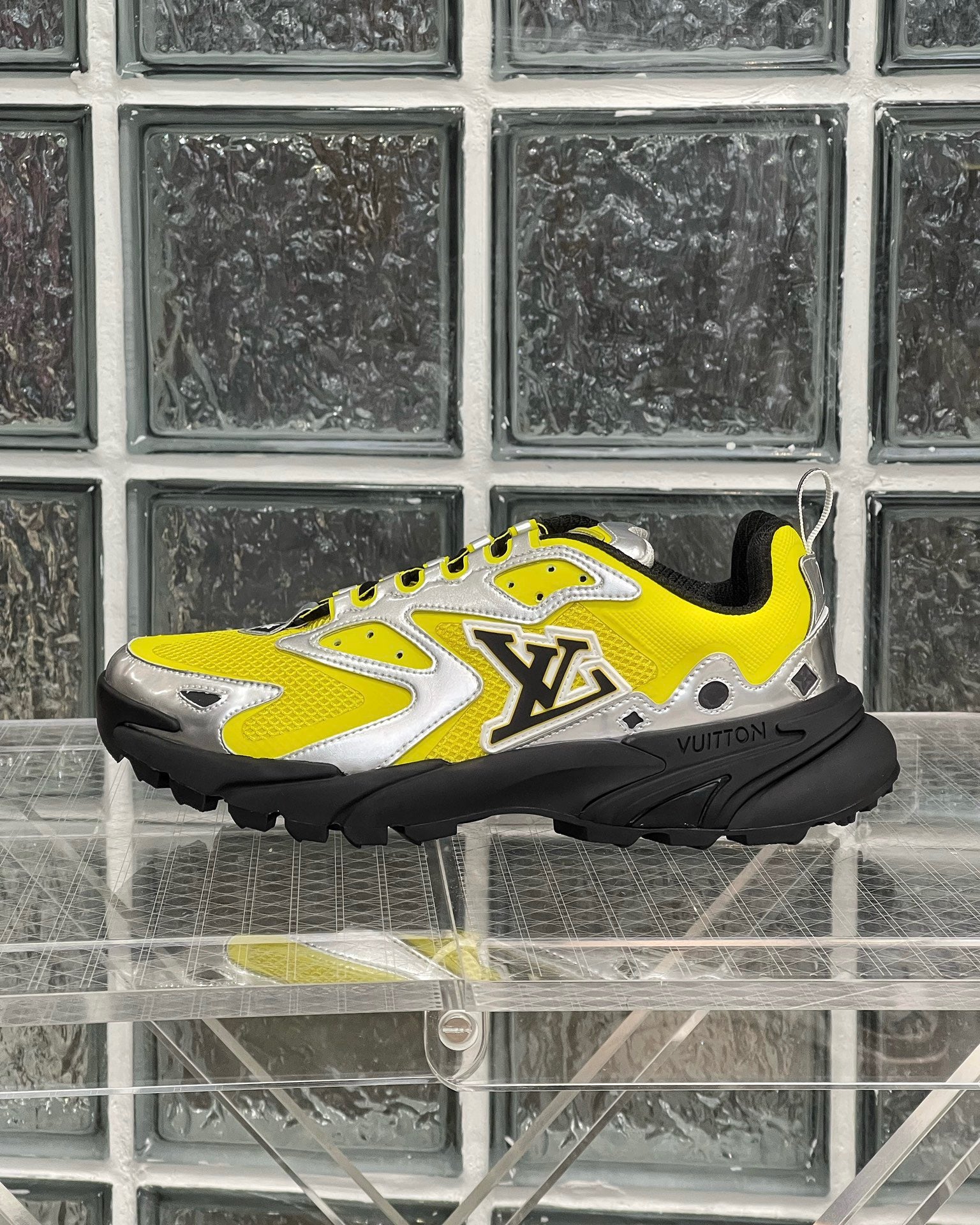 Best Replica Louis Vuitton Runner Tatic Sneaker - Colareps