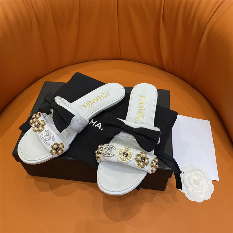 Best Replica chanel embroidered logo slippers - Colareps