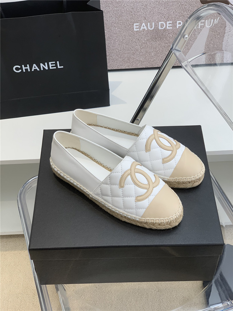 Best Replica chanel logo flat shoes - Colareps
