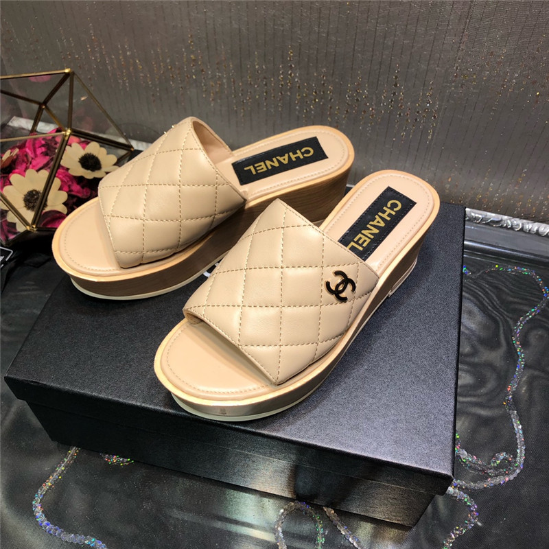 Best Replica chanel embroidered wedge platform slippers - Colareps