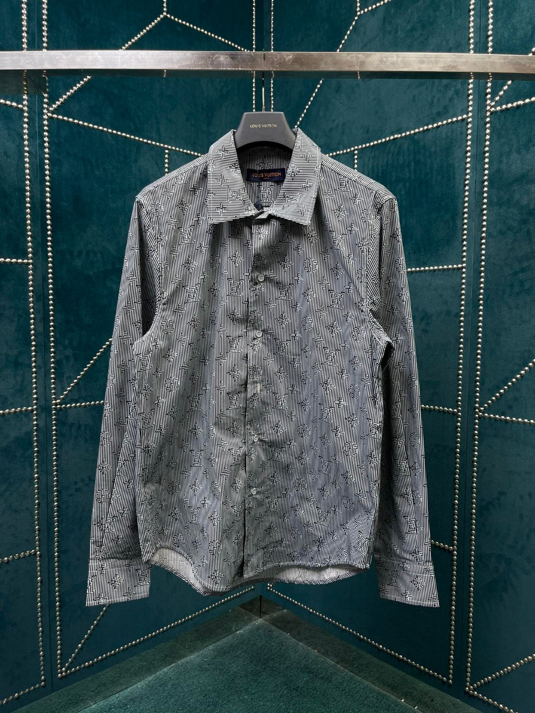 Best Replica Louis Vuitton Long Sleeve Shirt - Colareps