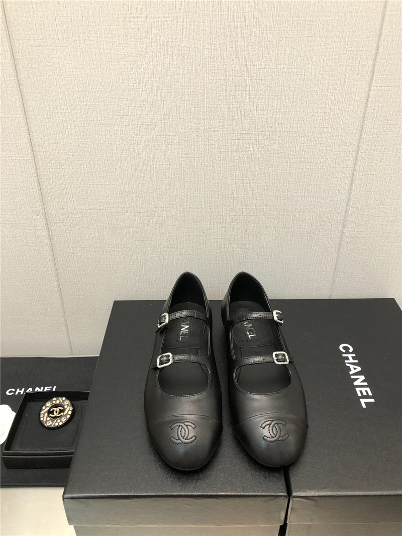 Best Replica chanel classic color block logo shoes - Colareps