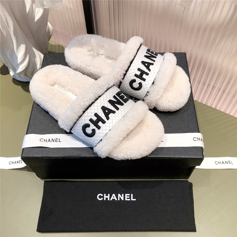 Best Replica chanel lamb wool slippers - Colareps