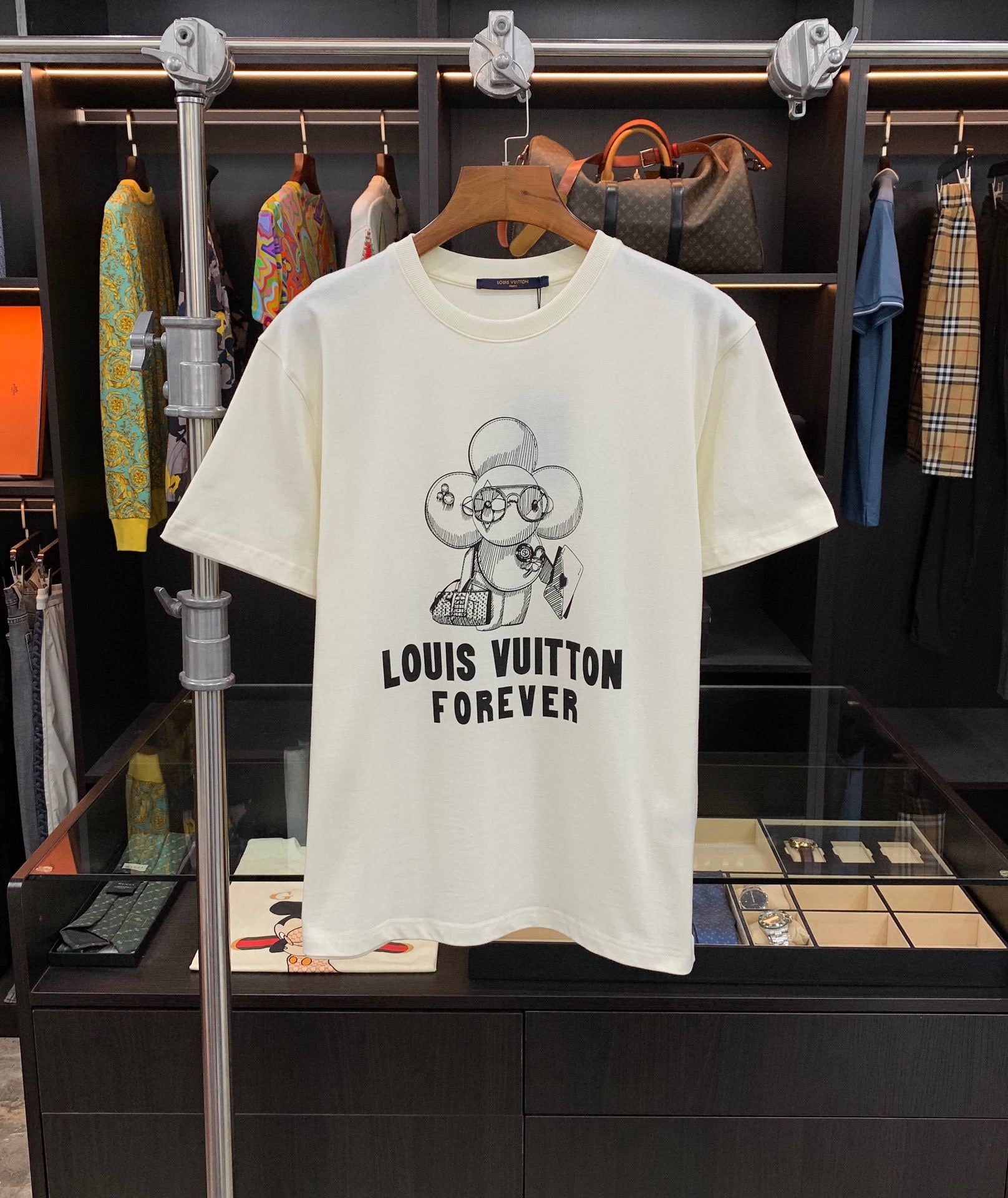 Best Replica Louis Vuitton T-shirt - Colareps