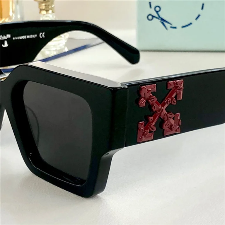 Best Replica Off White - Colareps
