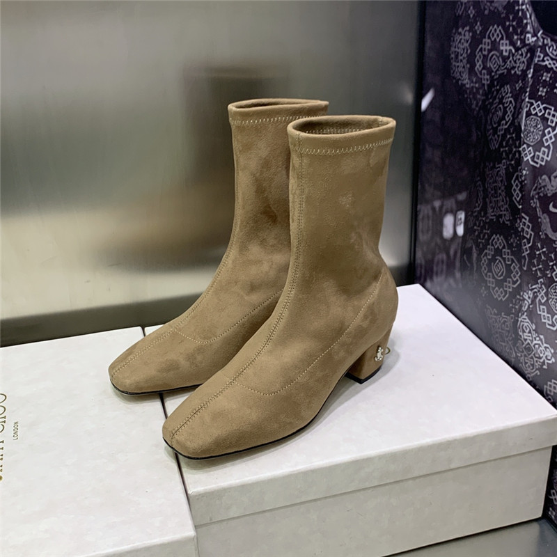 Best Replica jimmy choo logo block heel square toe ankle boots - Colareps