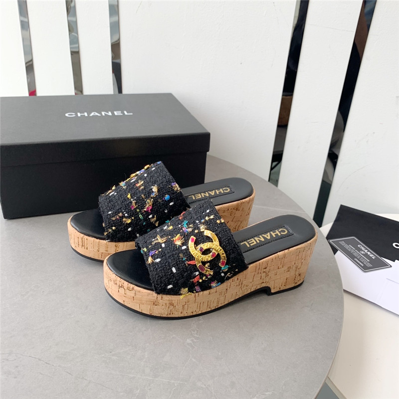 Best Replica Chanel rhombus thick-soled flip flops - Colareps