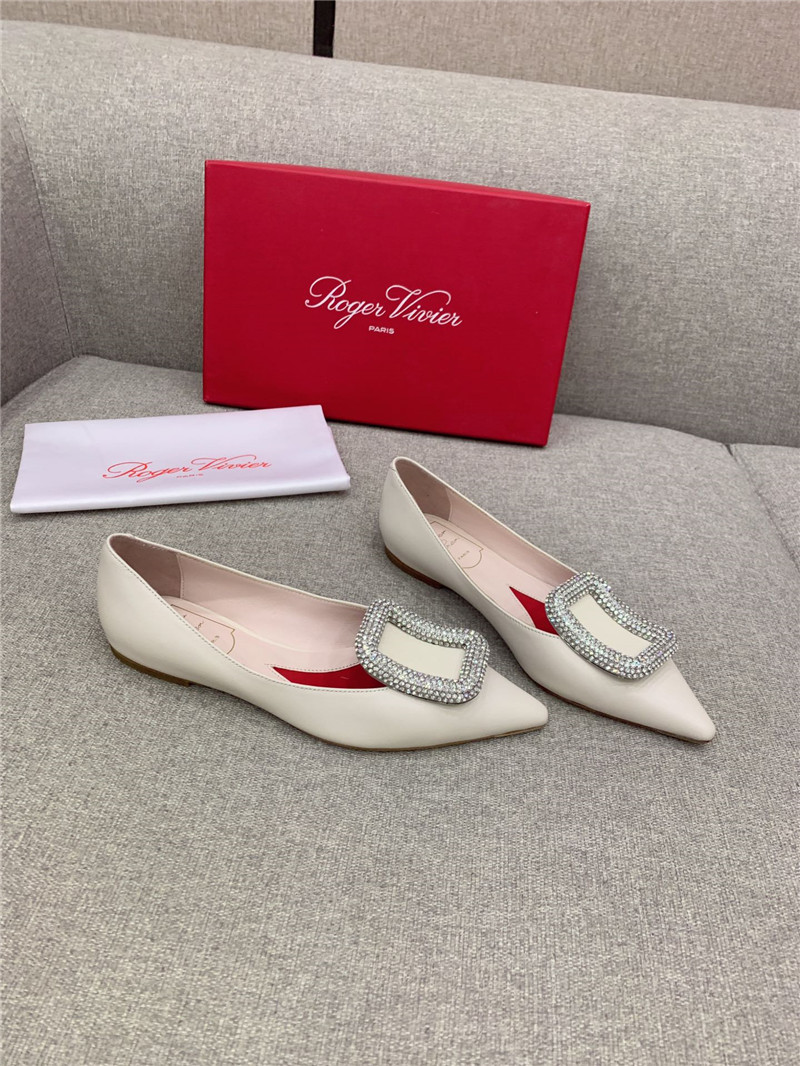 Best Replica Roger vivier classic diamond buckle silk pumps - Colareps